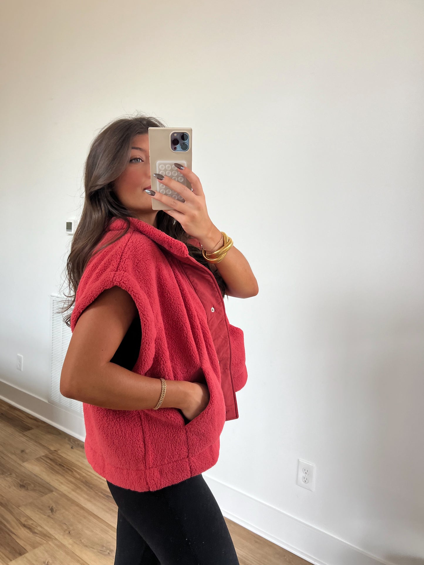 Red Cozy Soft Sweater Vest (PRE-ORDER/Restock)