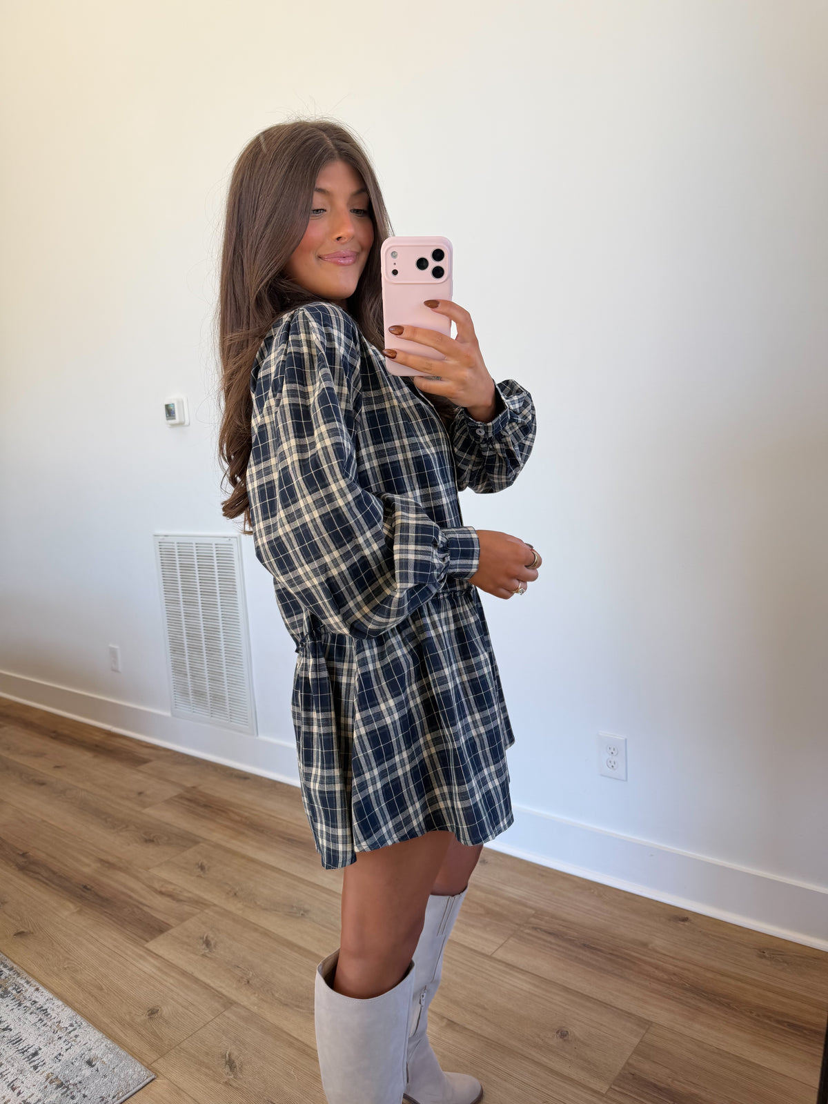 Fin Gingham Fall Dress