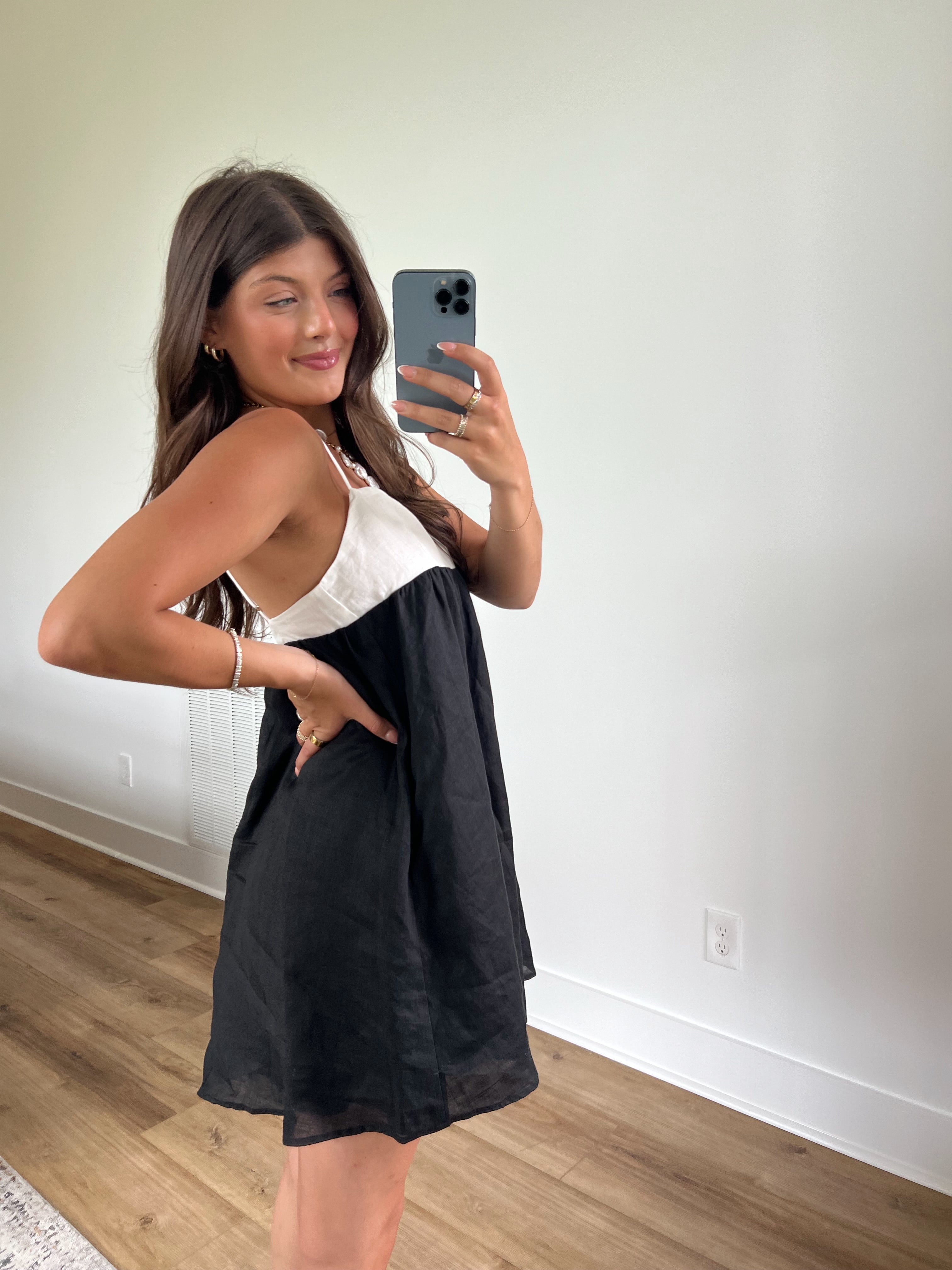 Capri Cami Dress (White/Black)