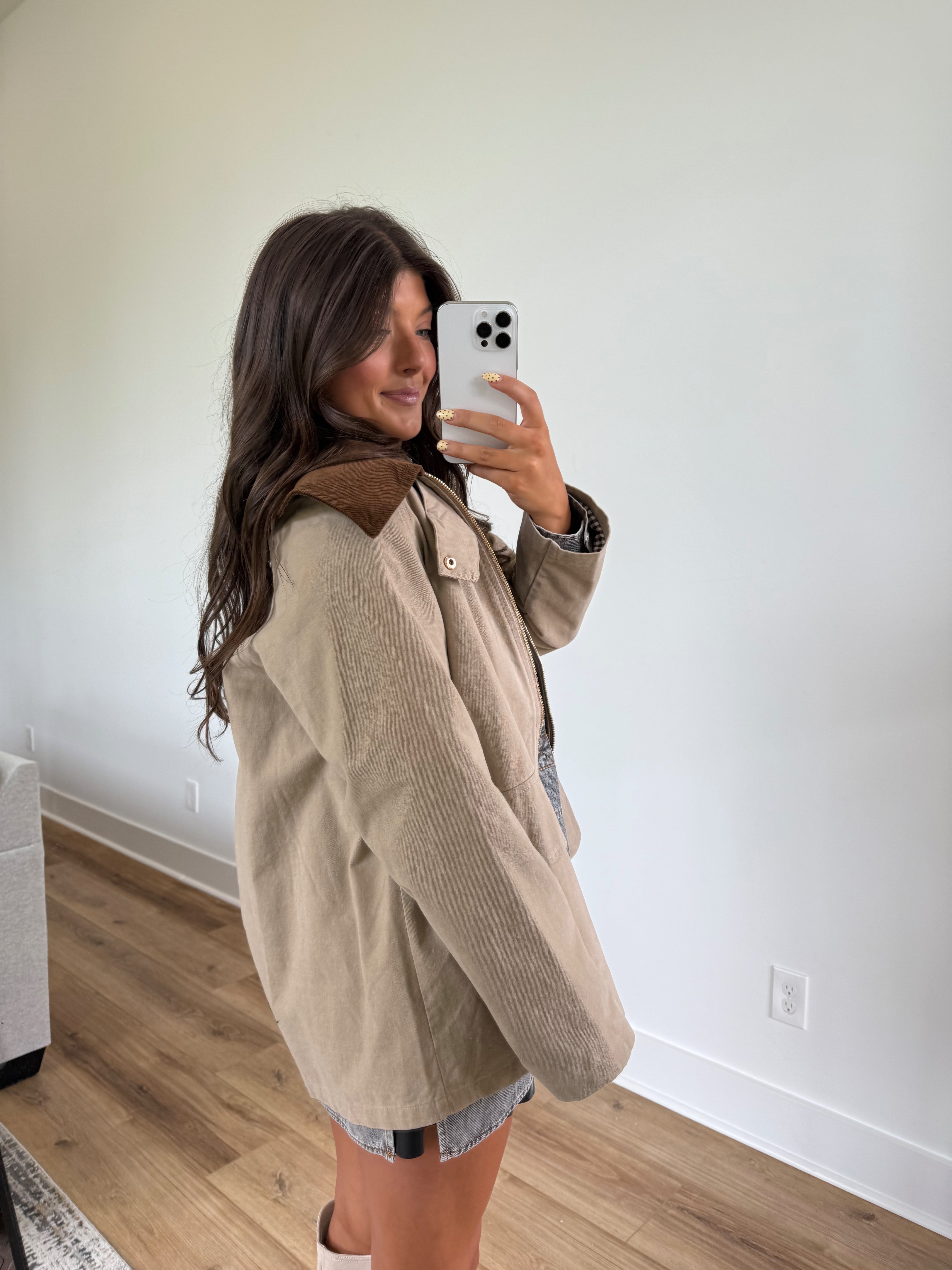 Corduroy Collar Barn Jacket (Beige)