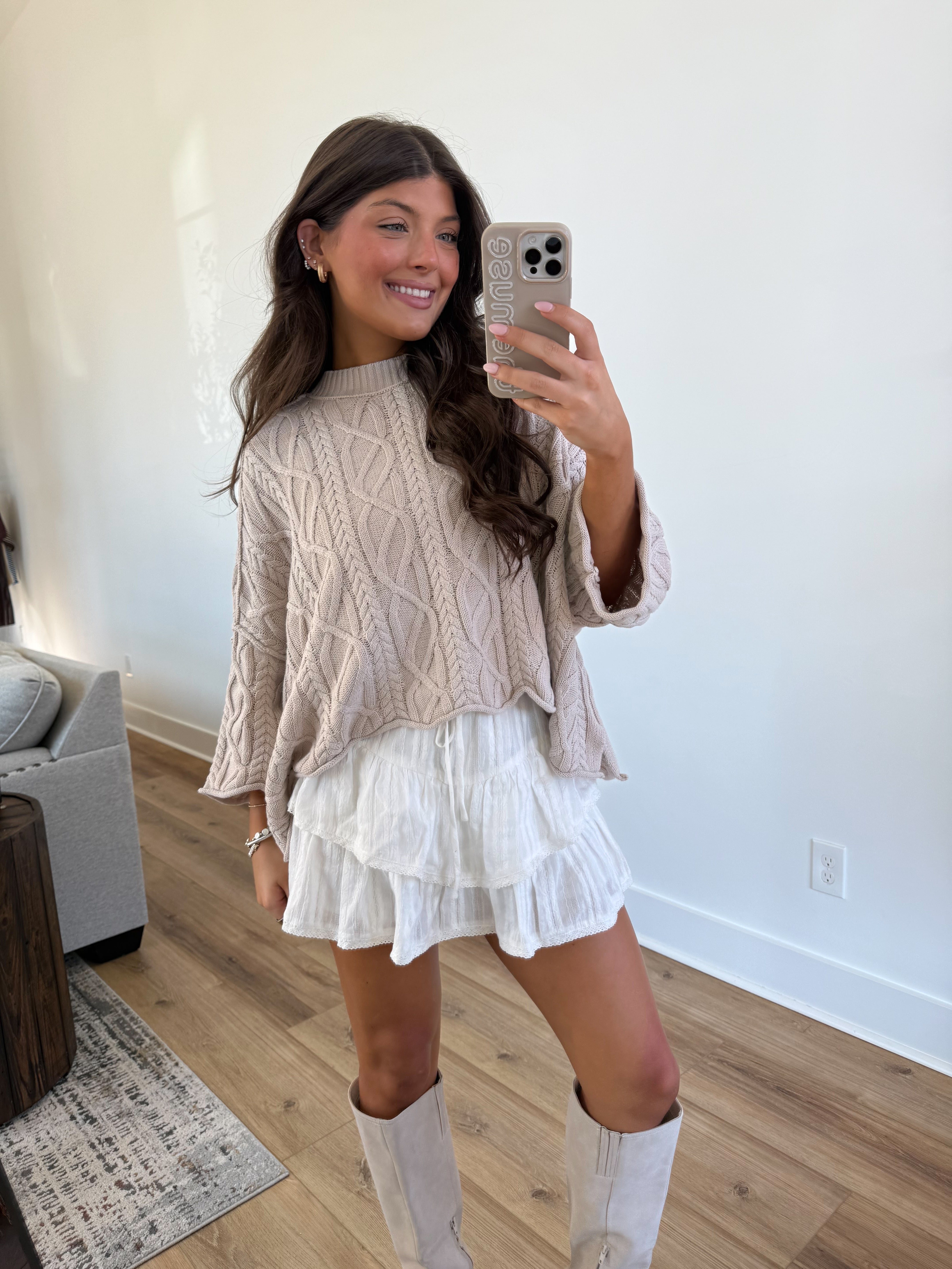 The Soft Scallop Sweater (Cream)