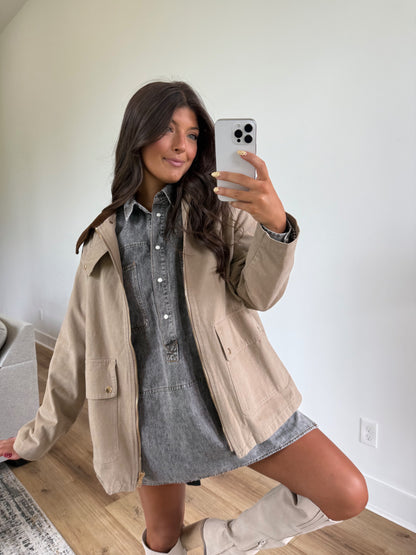 Corduroy Collar Barn Jacket (Beige)