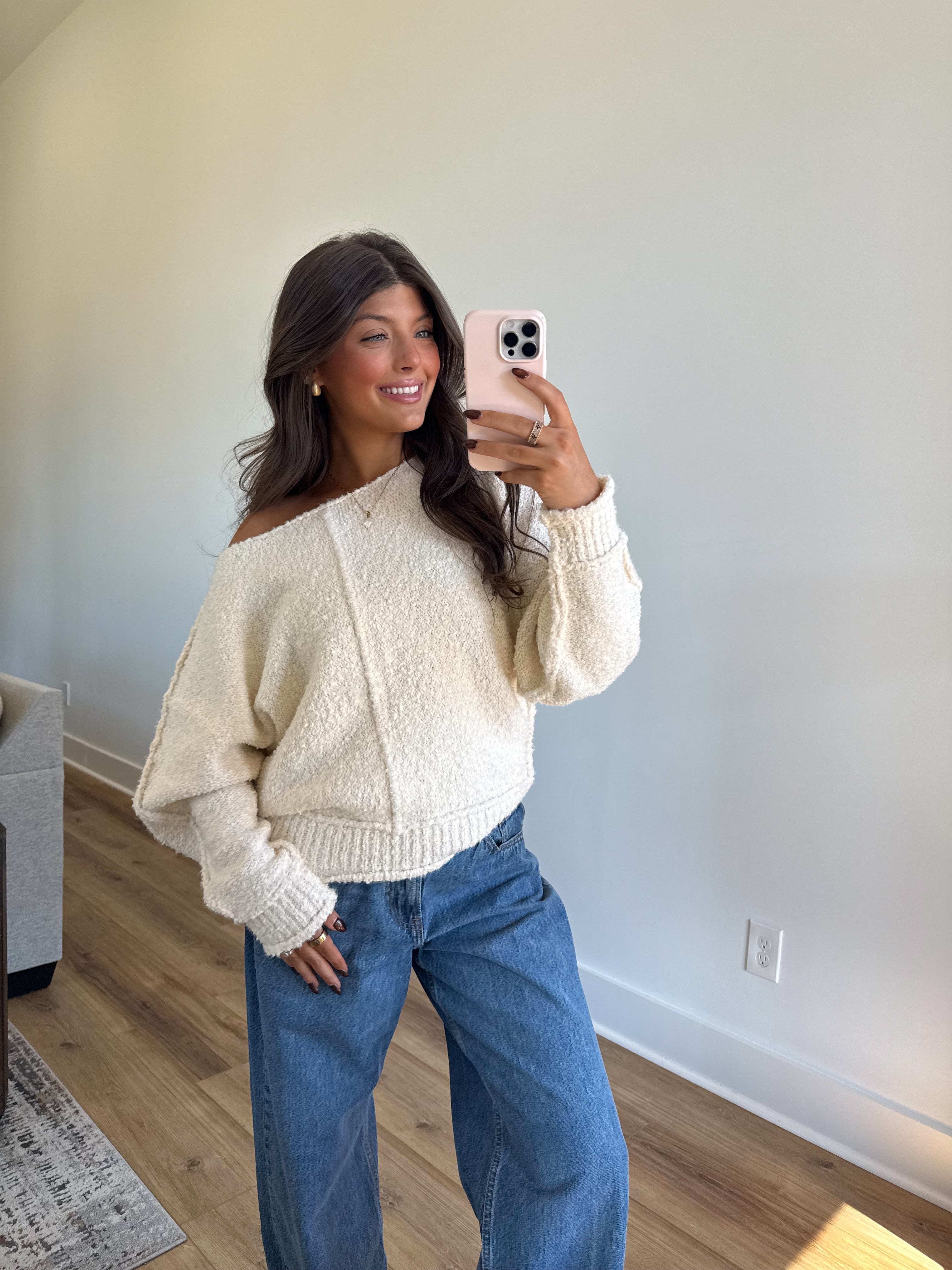 The Snuggle Knit (Cream)