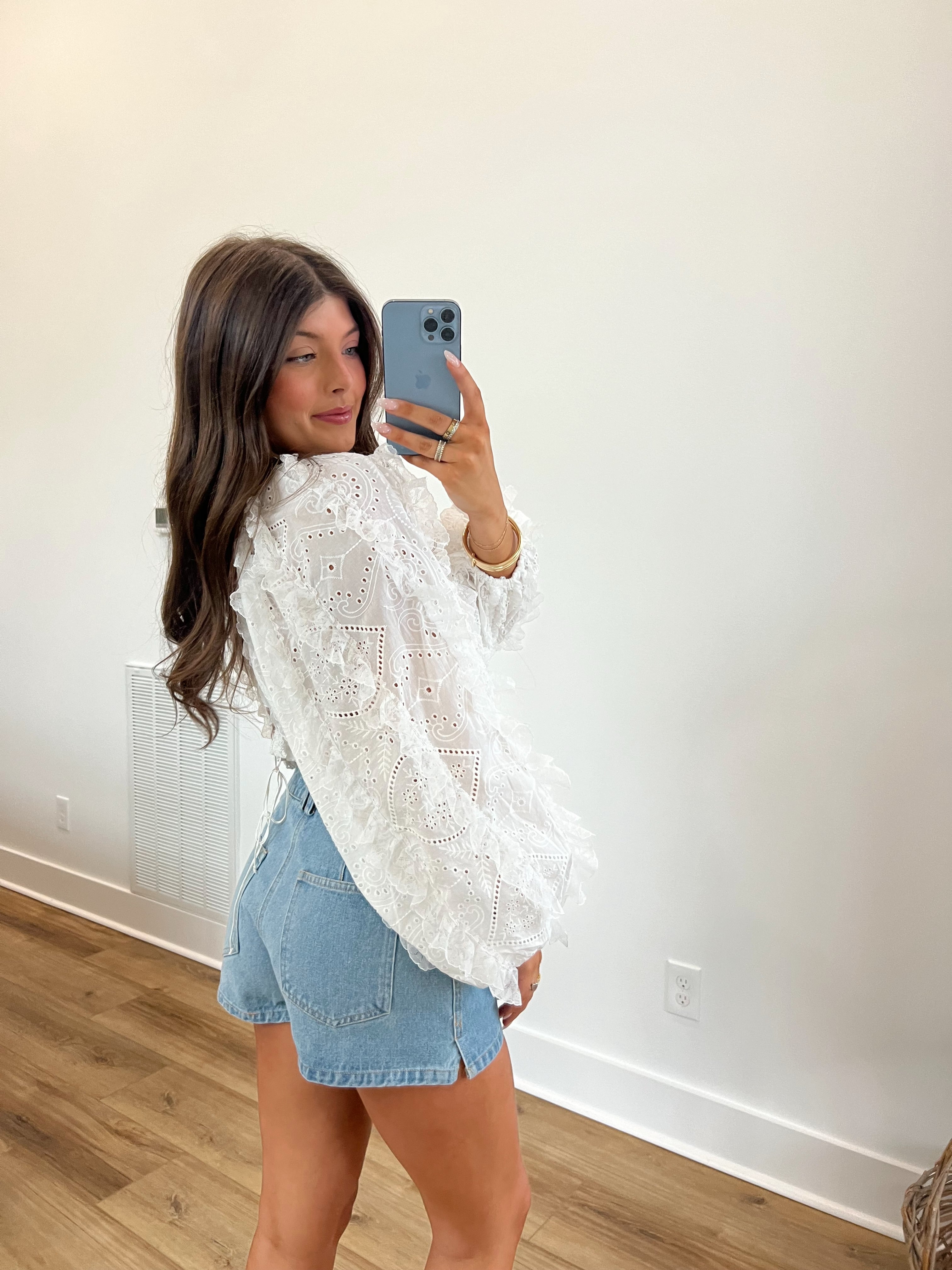 Frill And Lace White Blouse(Restock)