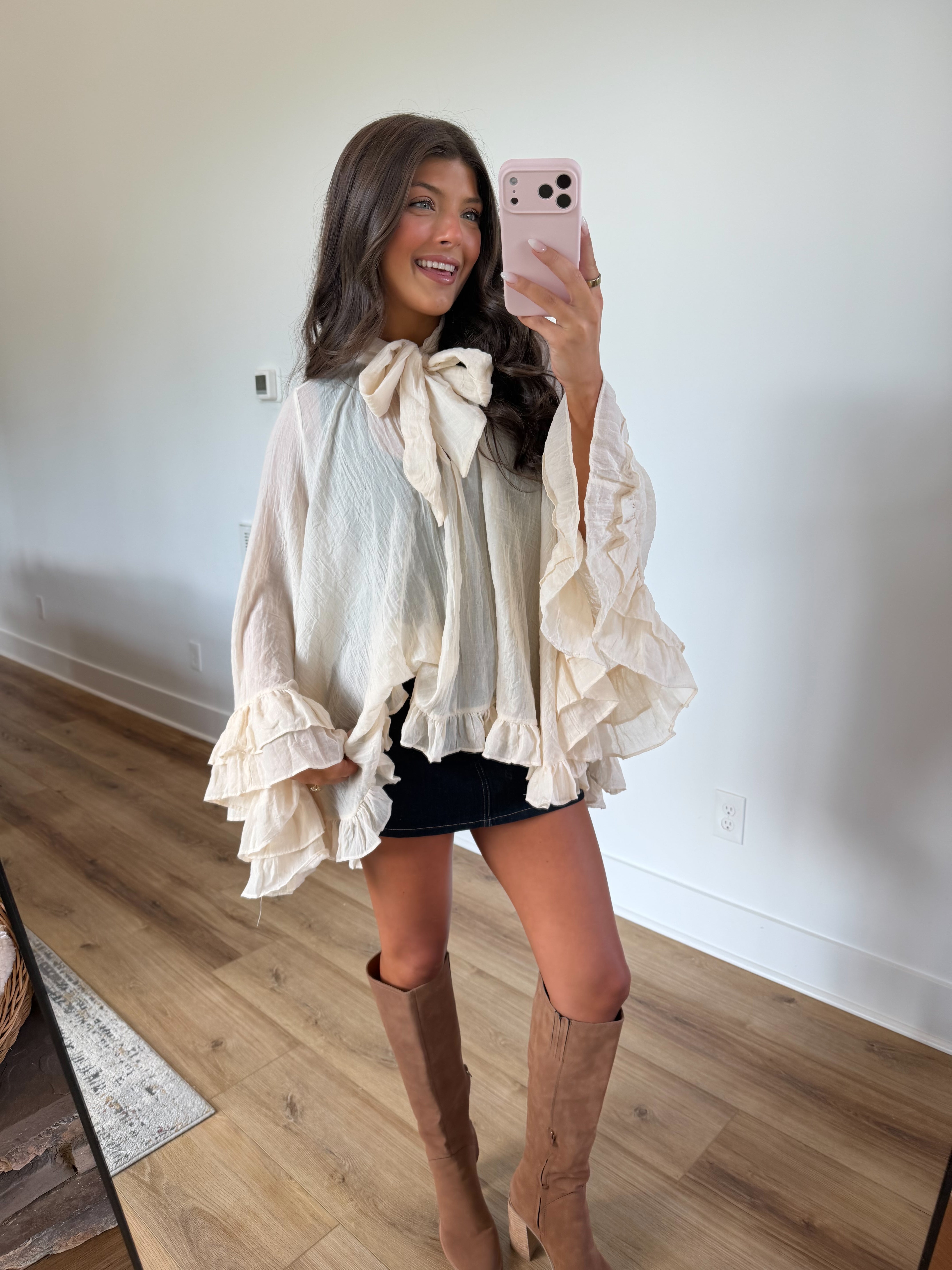 She’s a Diva Blouse (Cream)