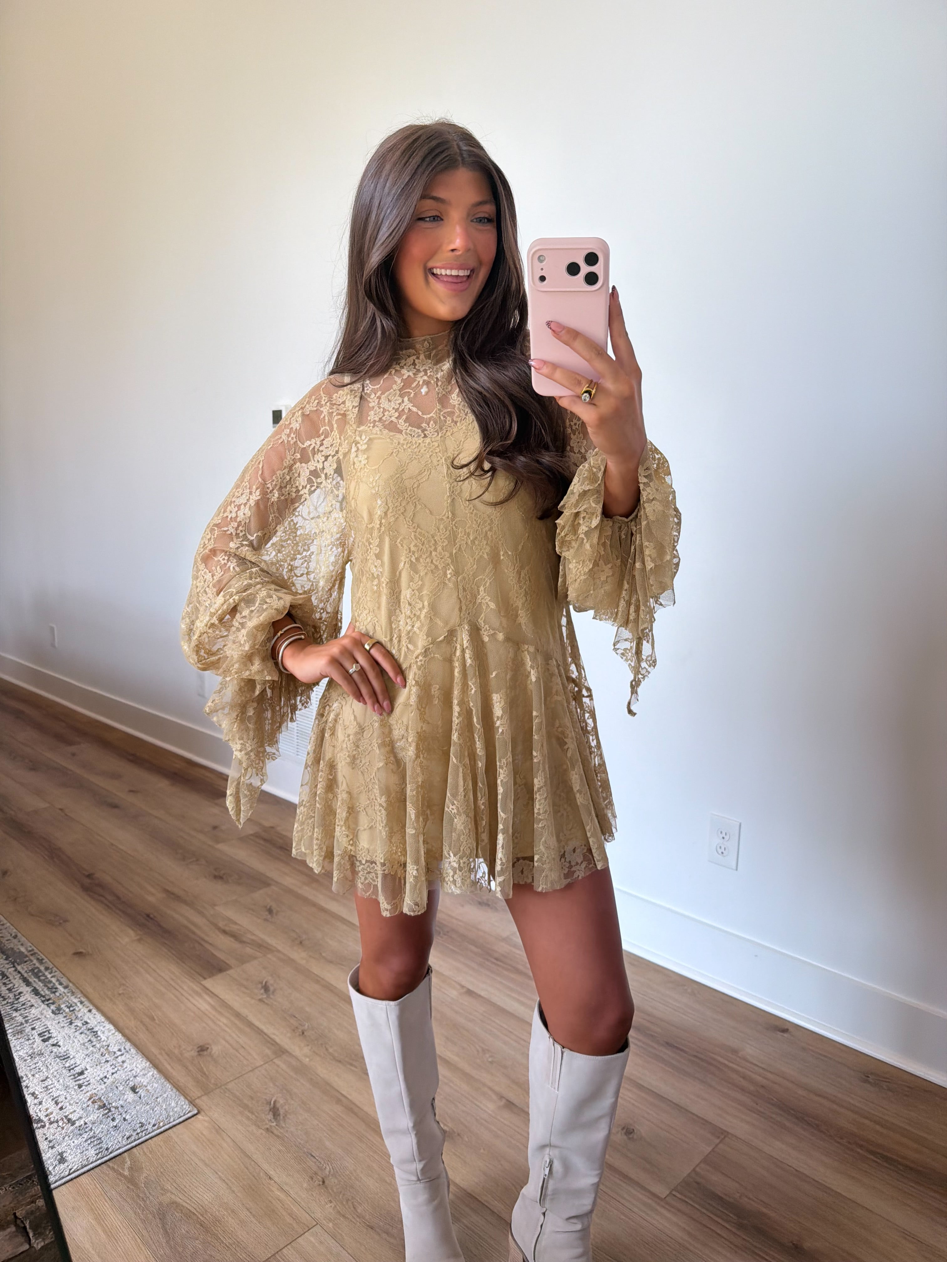 Stevie Lace Mini (Pistachio)