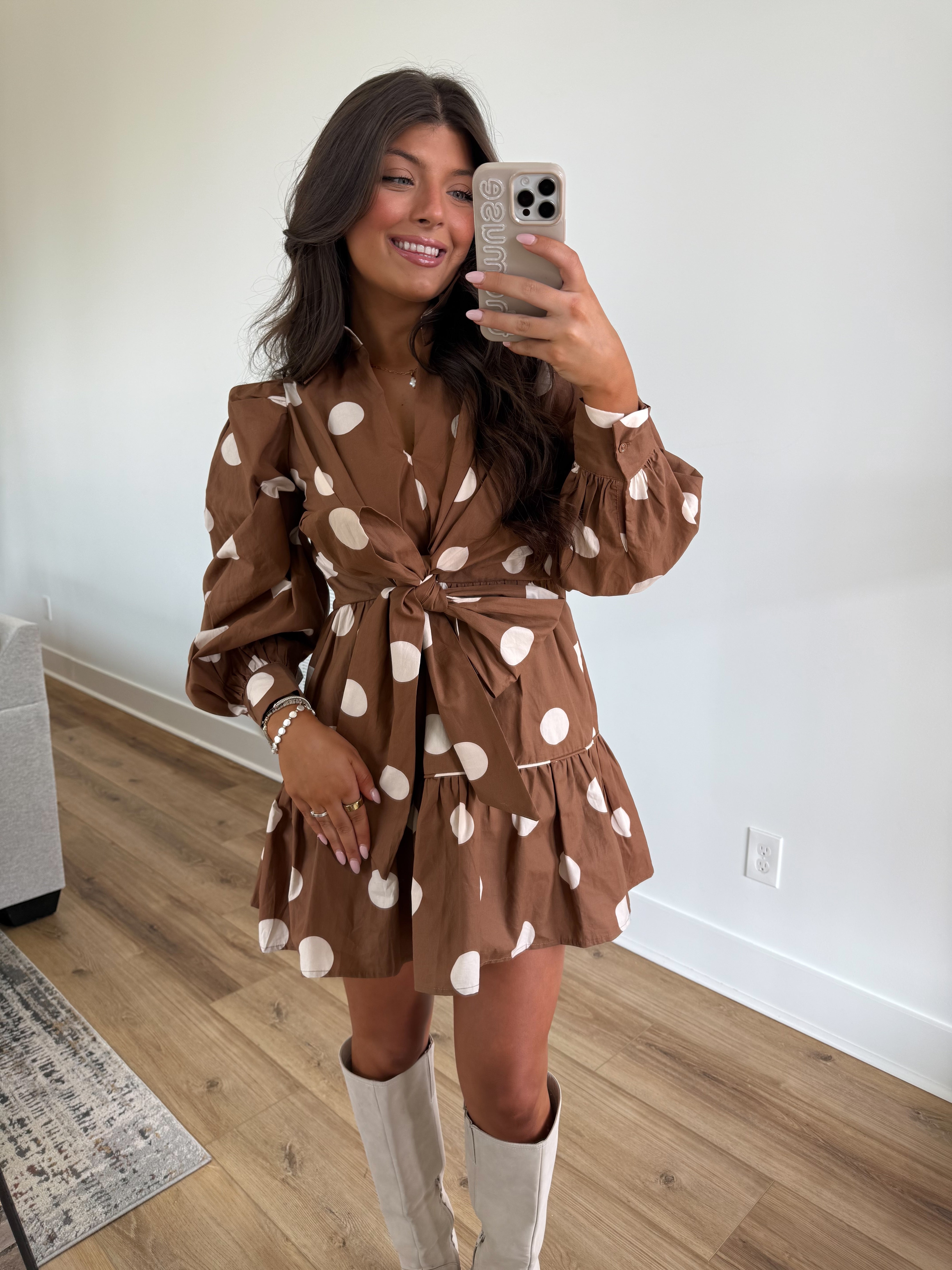 The Bowed Mocha Mini