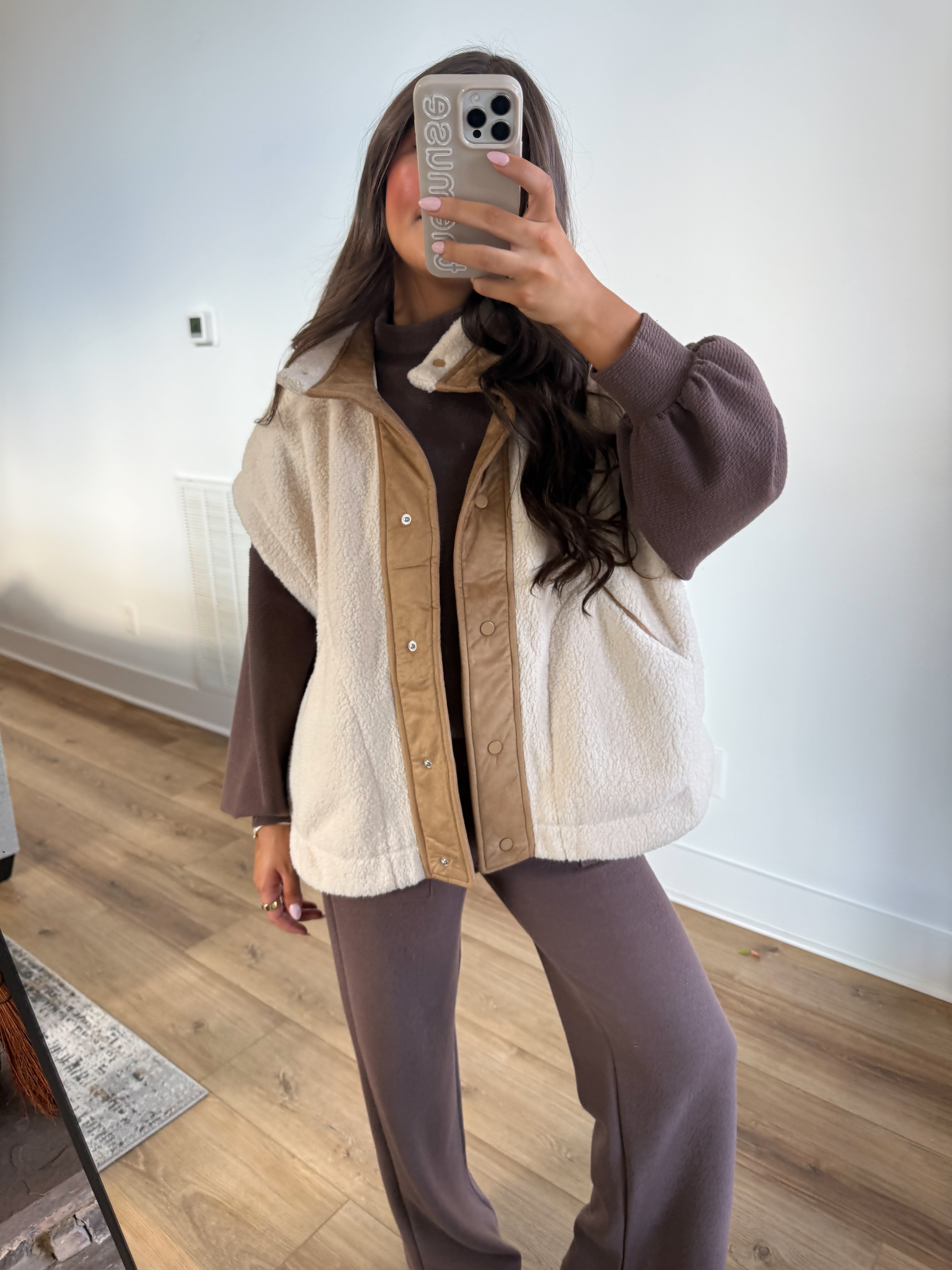 Sugar Cookie Vest (Cream)