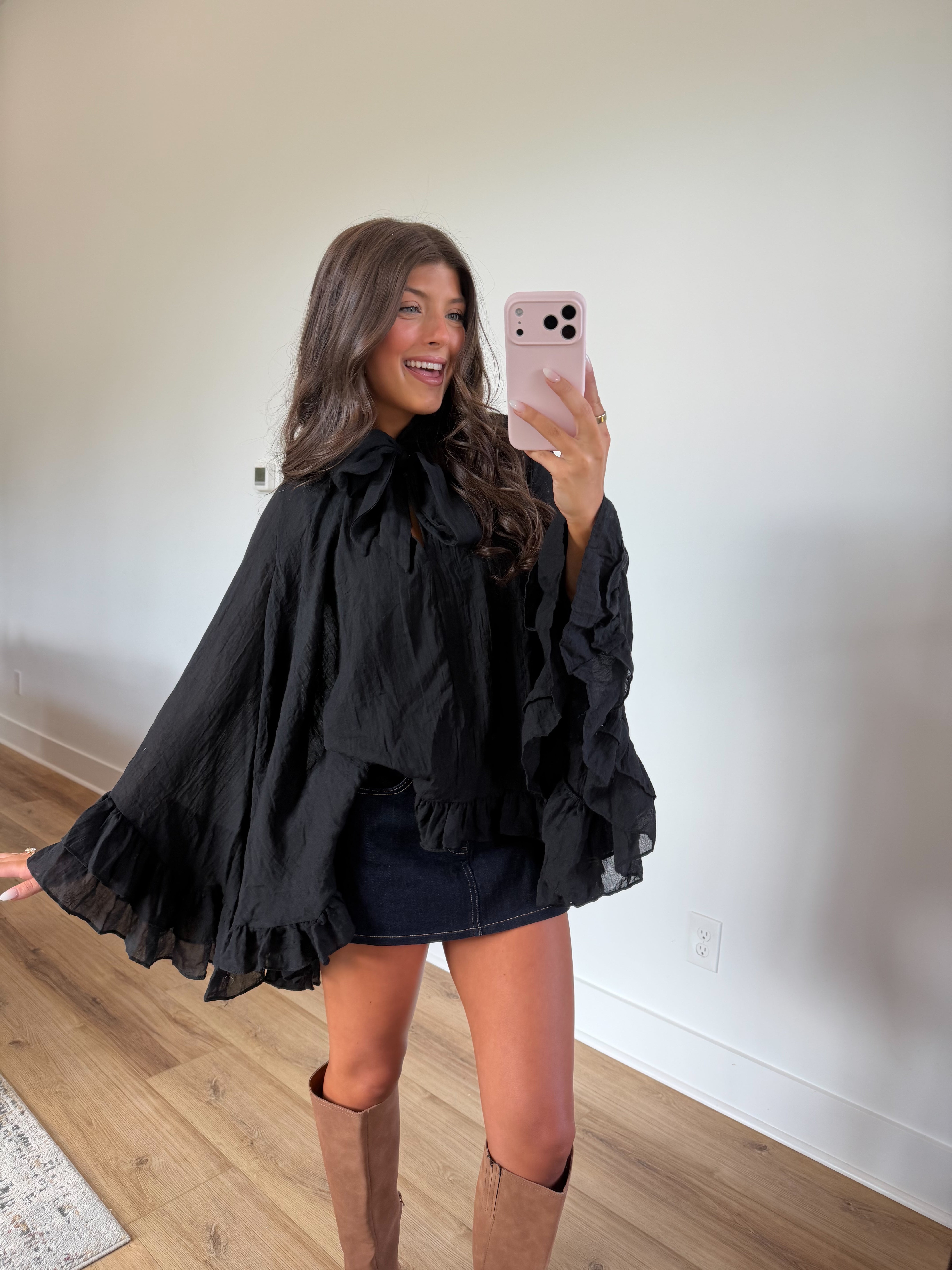 She’s a Diva Blouse (Black)