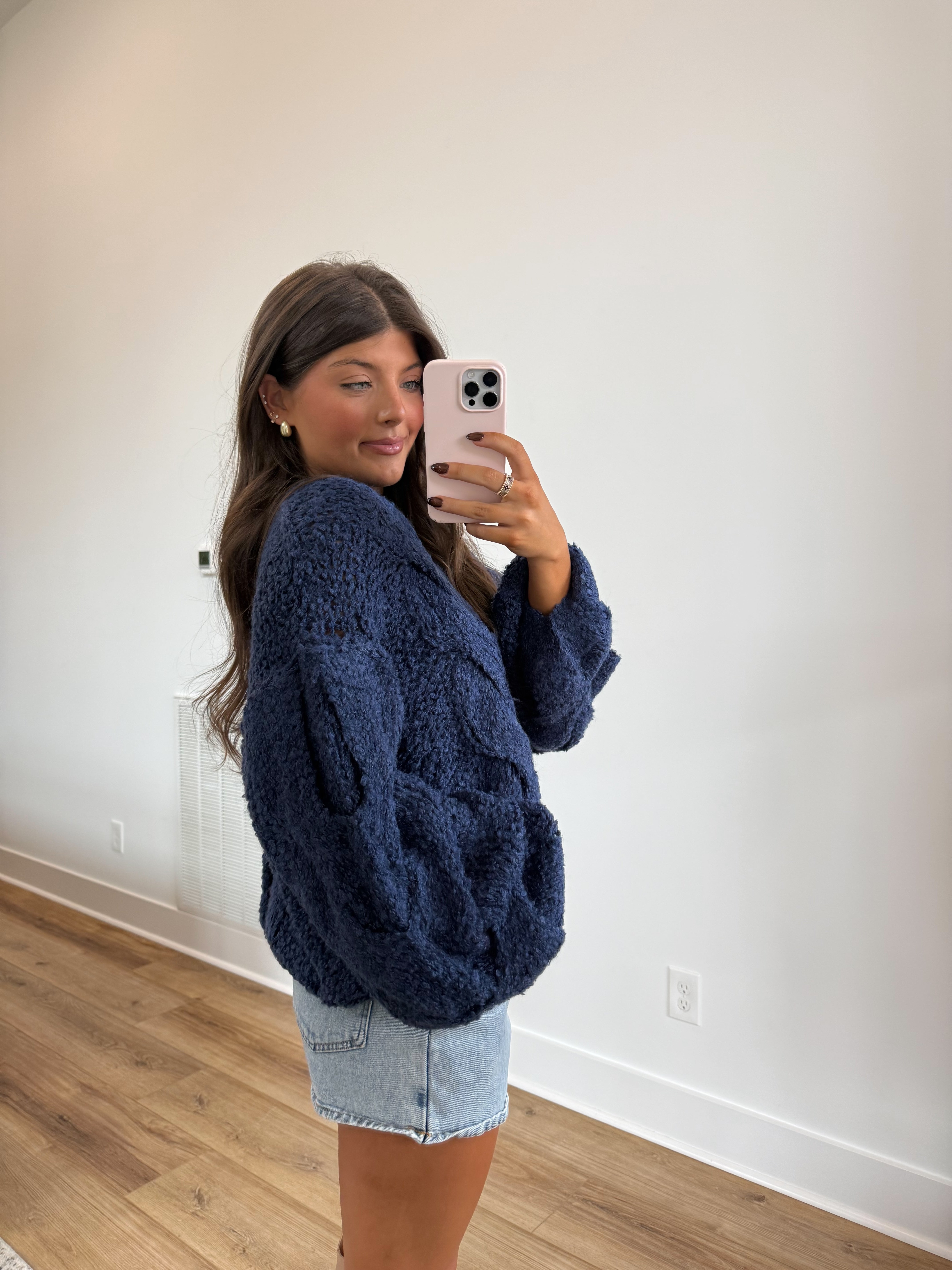 The Signature Knit (Blue)