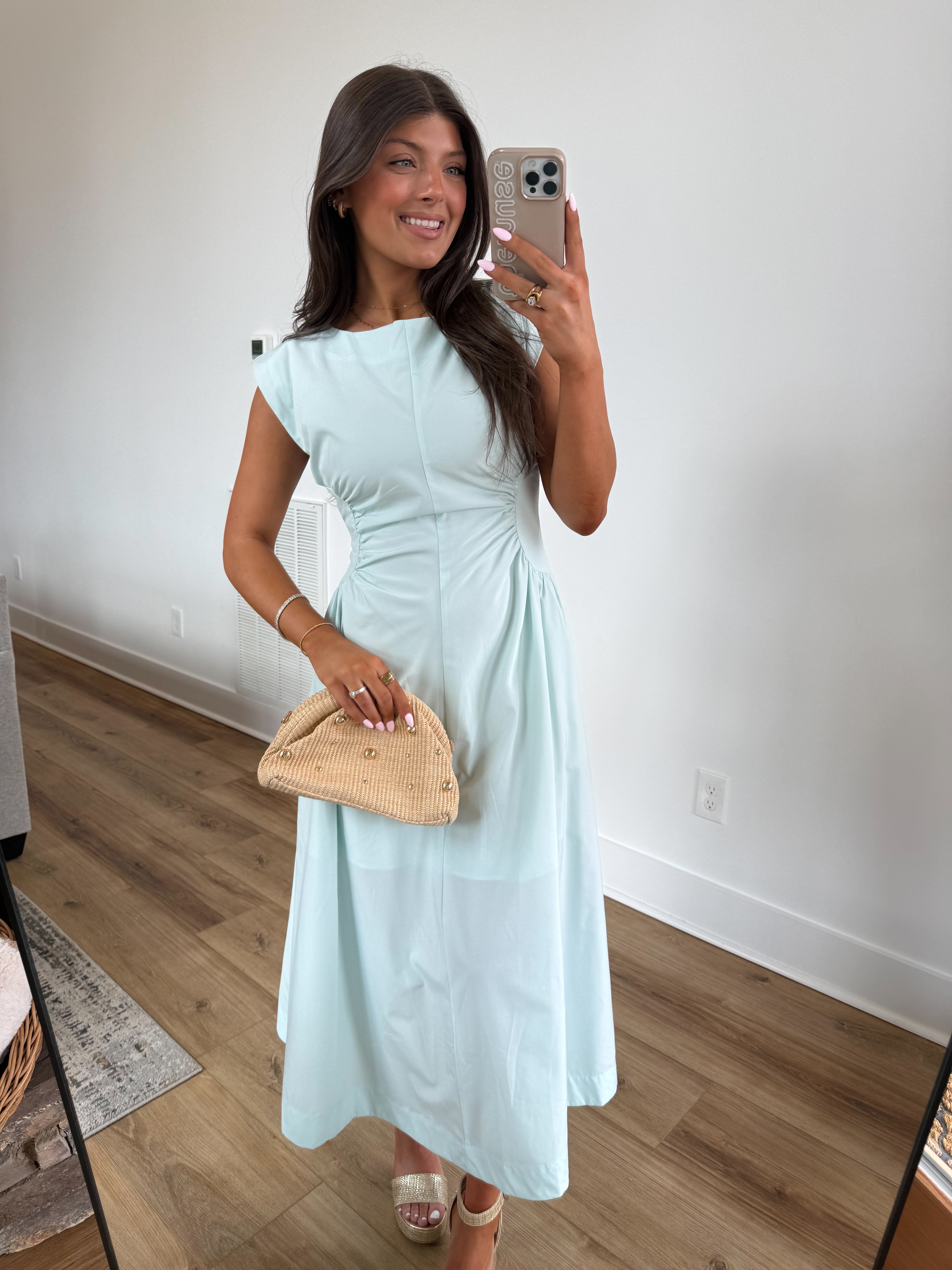 The Timeless Midi (Mint Blue)