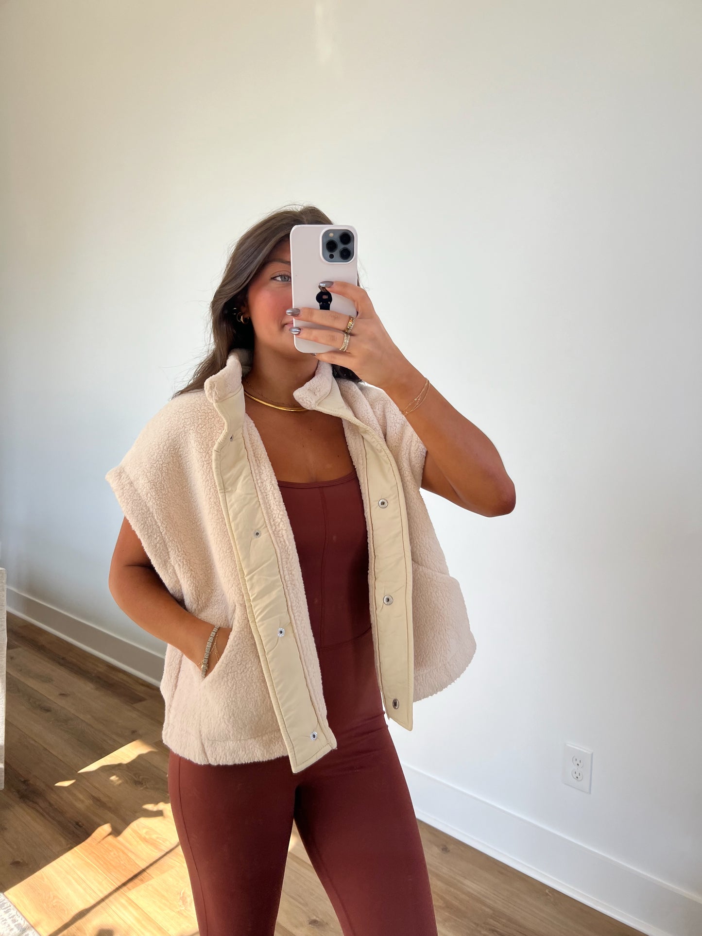 Cozy Soft Sweater Vest (Cream)