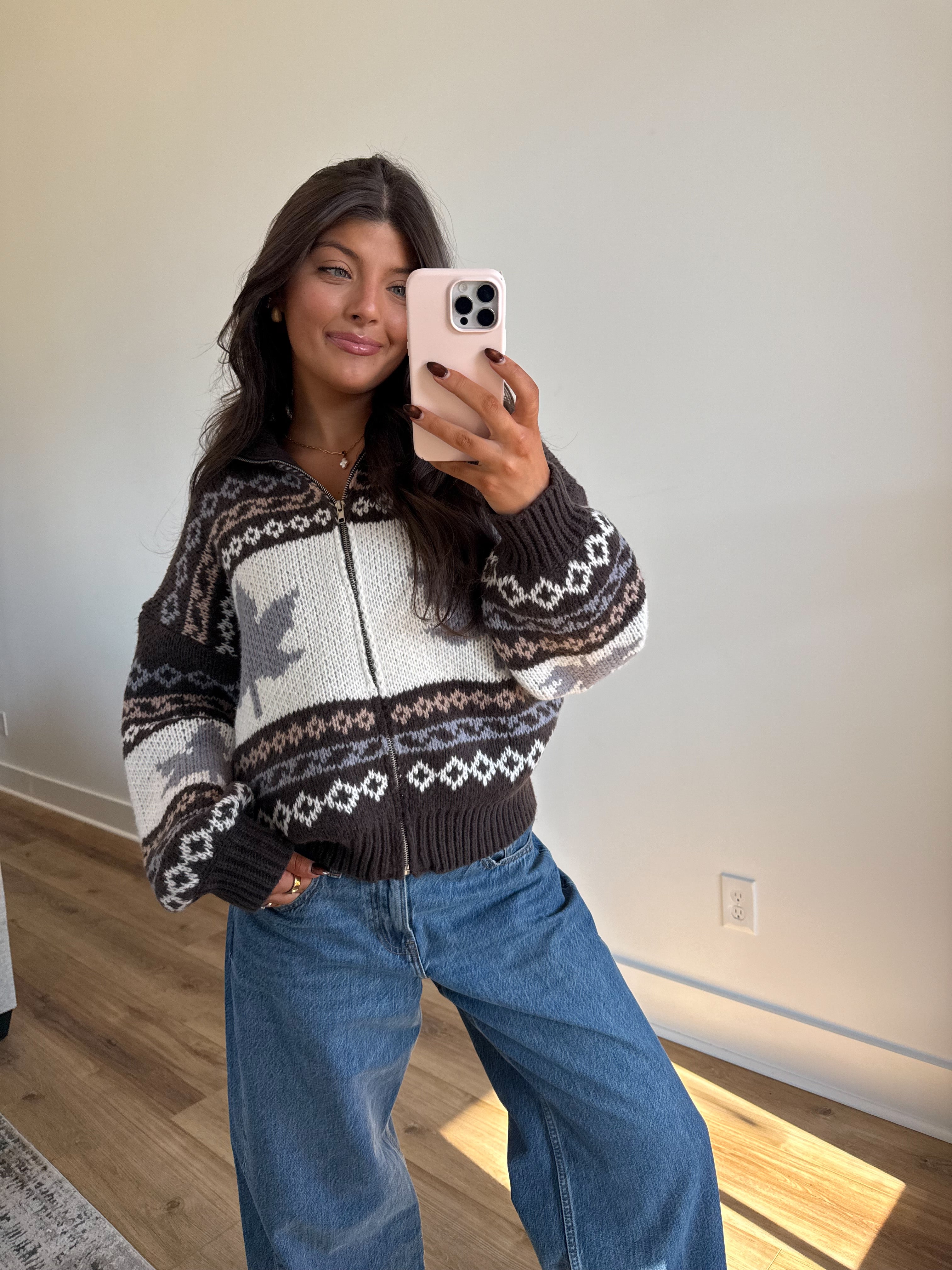 The Frosted Maple Zip