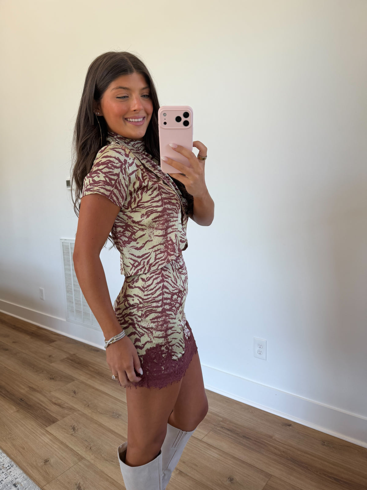 Burgundy/Lime Zebra Lace Set