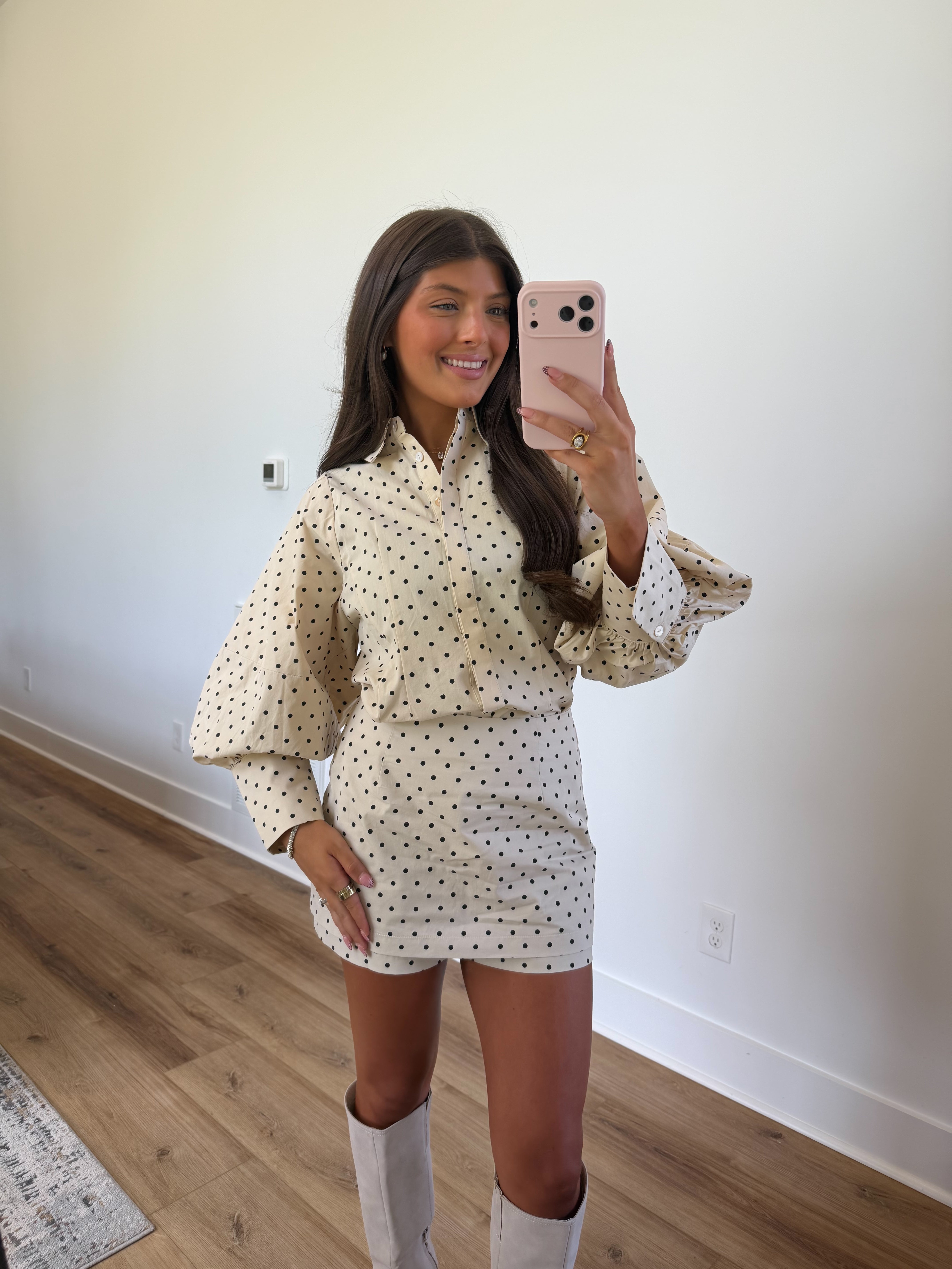 The Tailored Dot Set