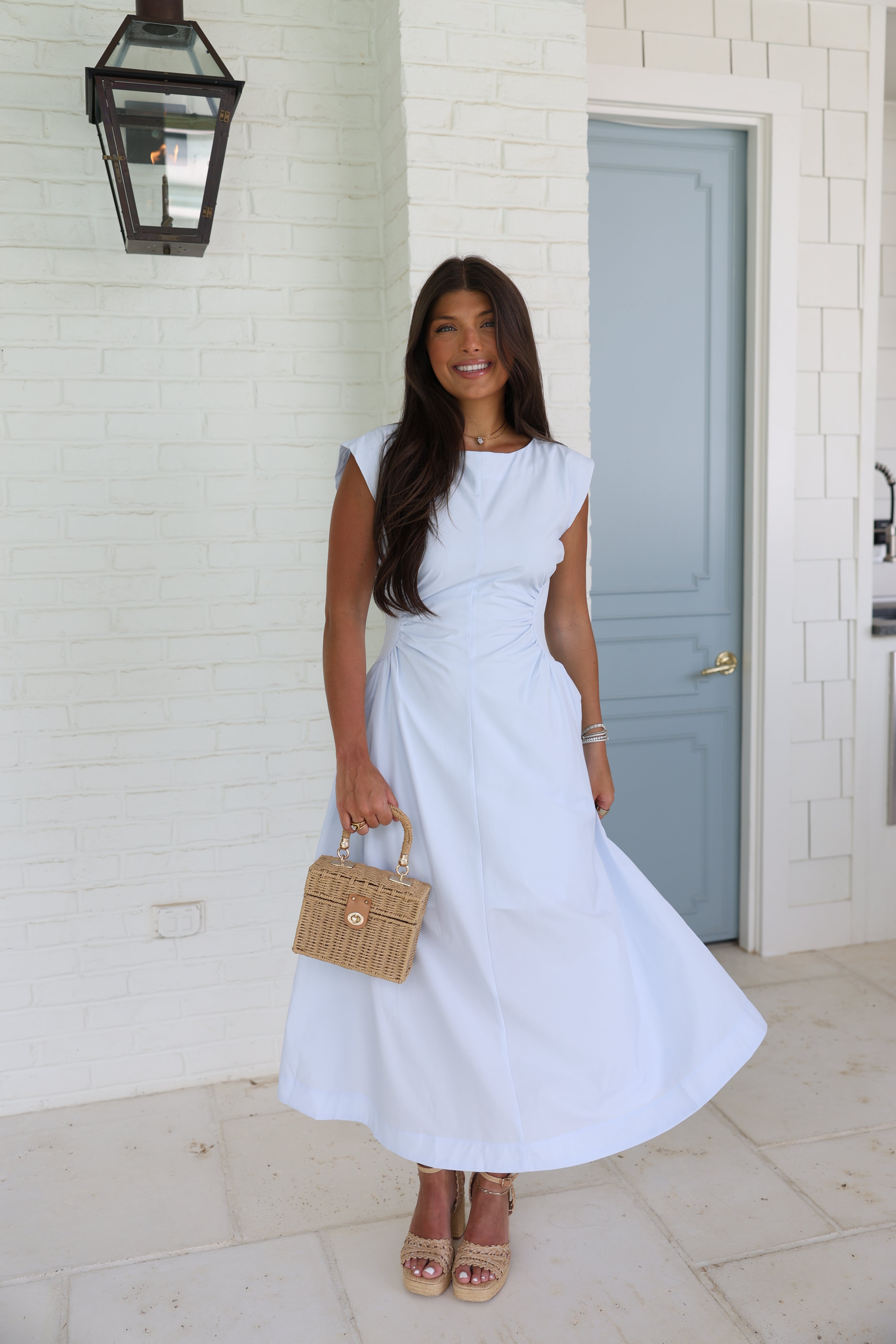The Timeless Midi (Baby Blue)