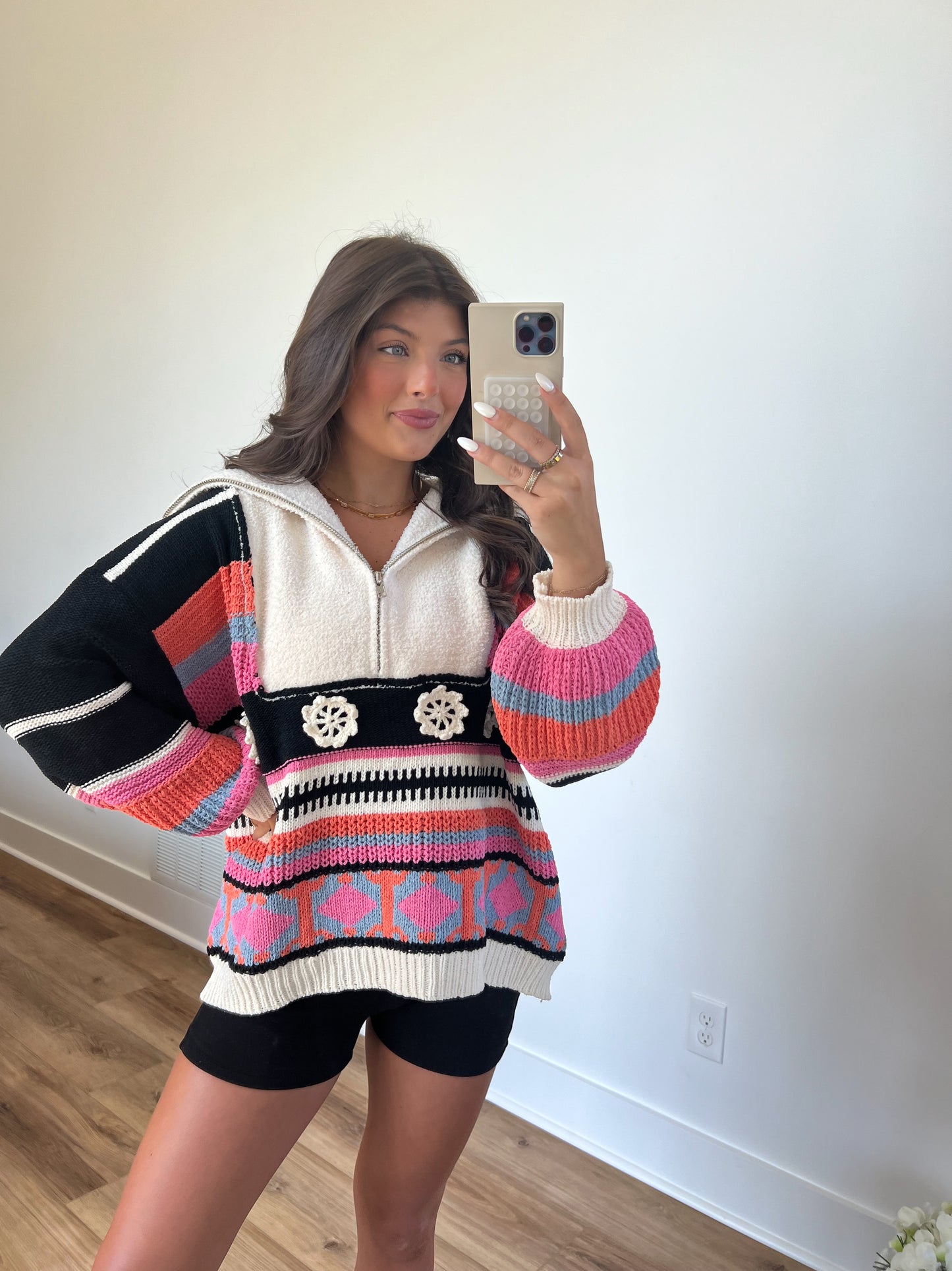 Dreamy Pullover (Black Multi)