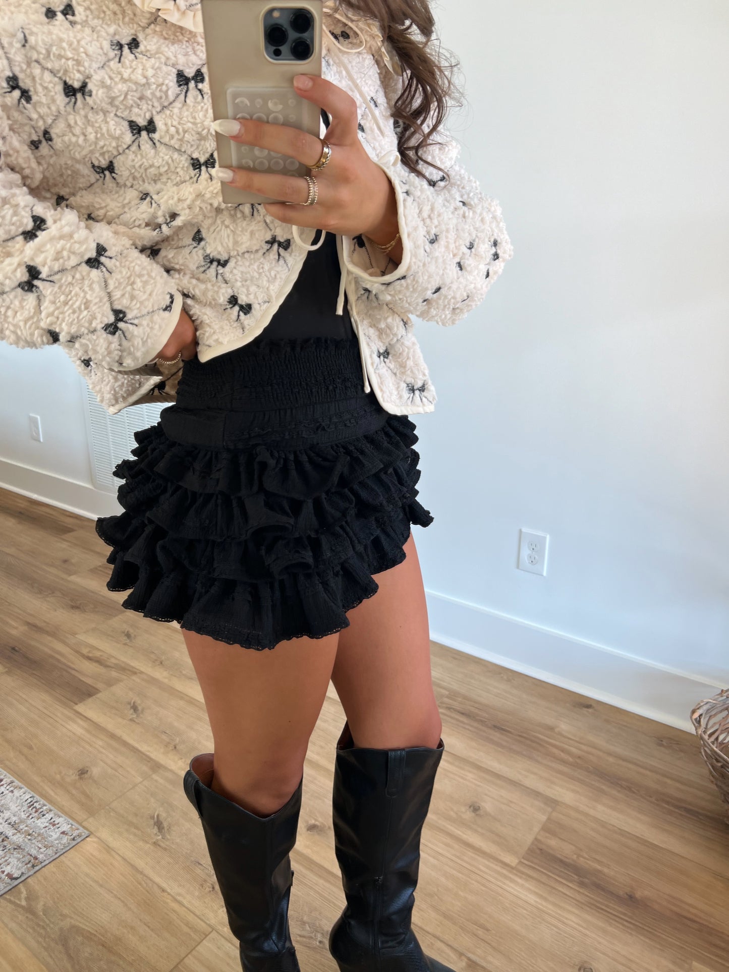 Black Elfie Ruffled Shorts (Petite)