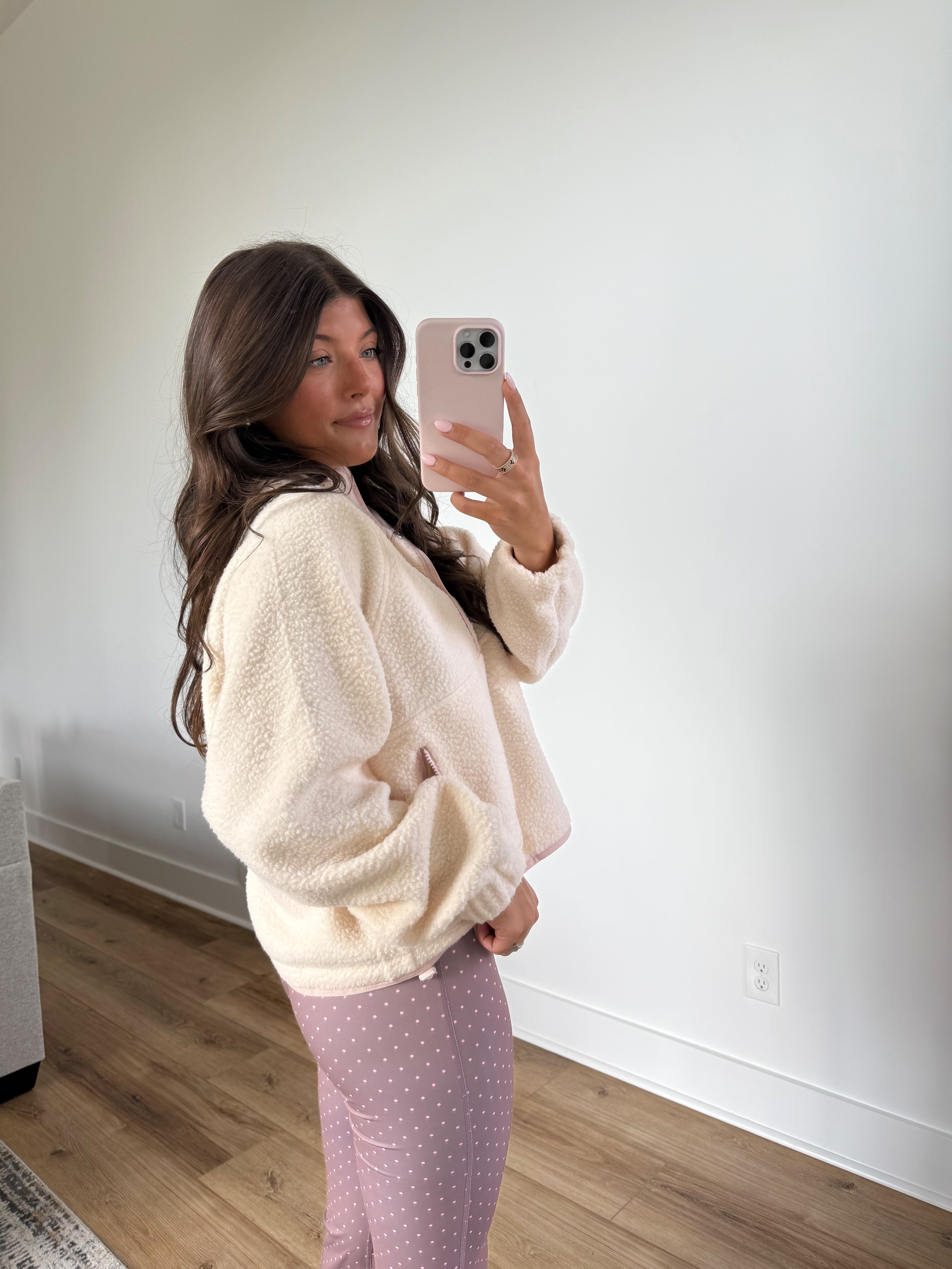 Cloud Nine Pullover (White/Pink)
