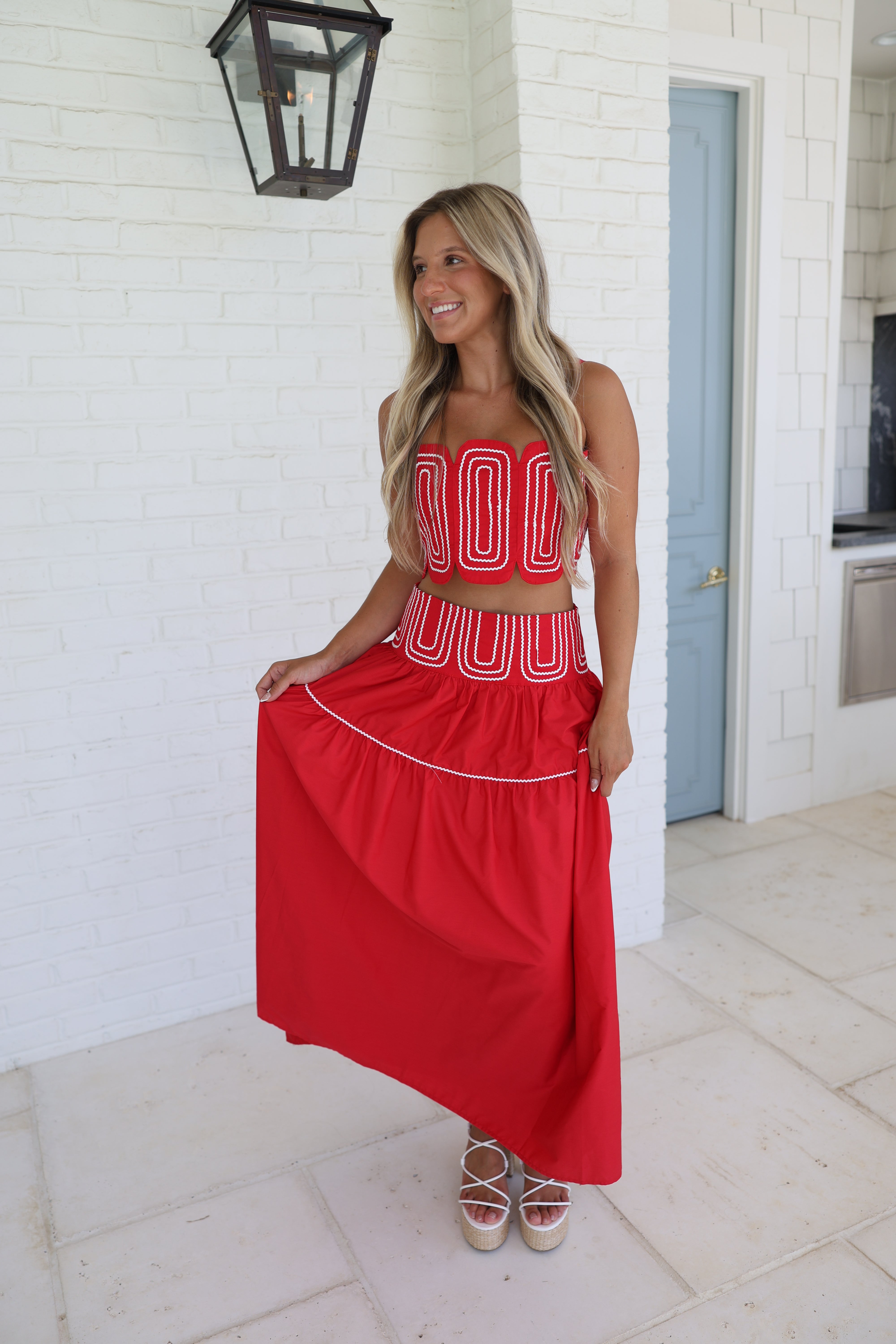 Saturday Scallop Set (Red/White)