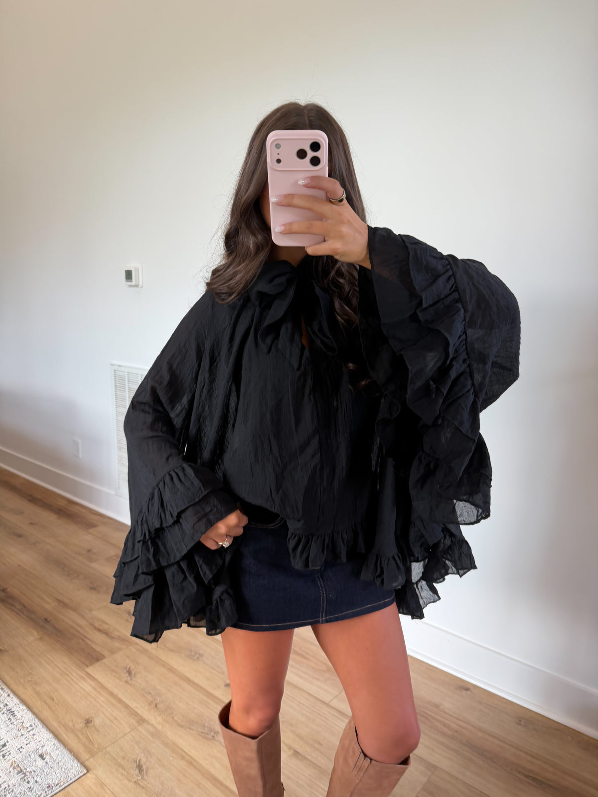 She’s a Diva Blouse (Black)