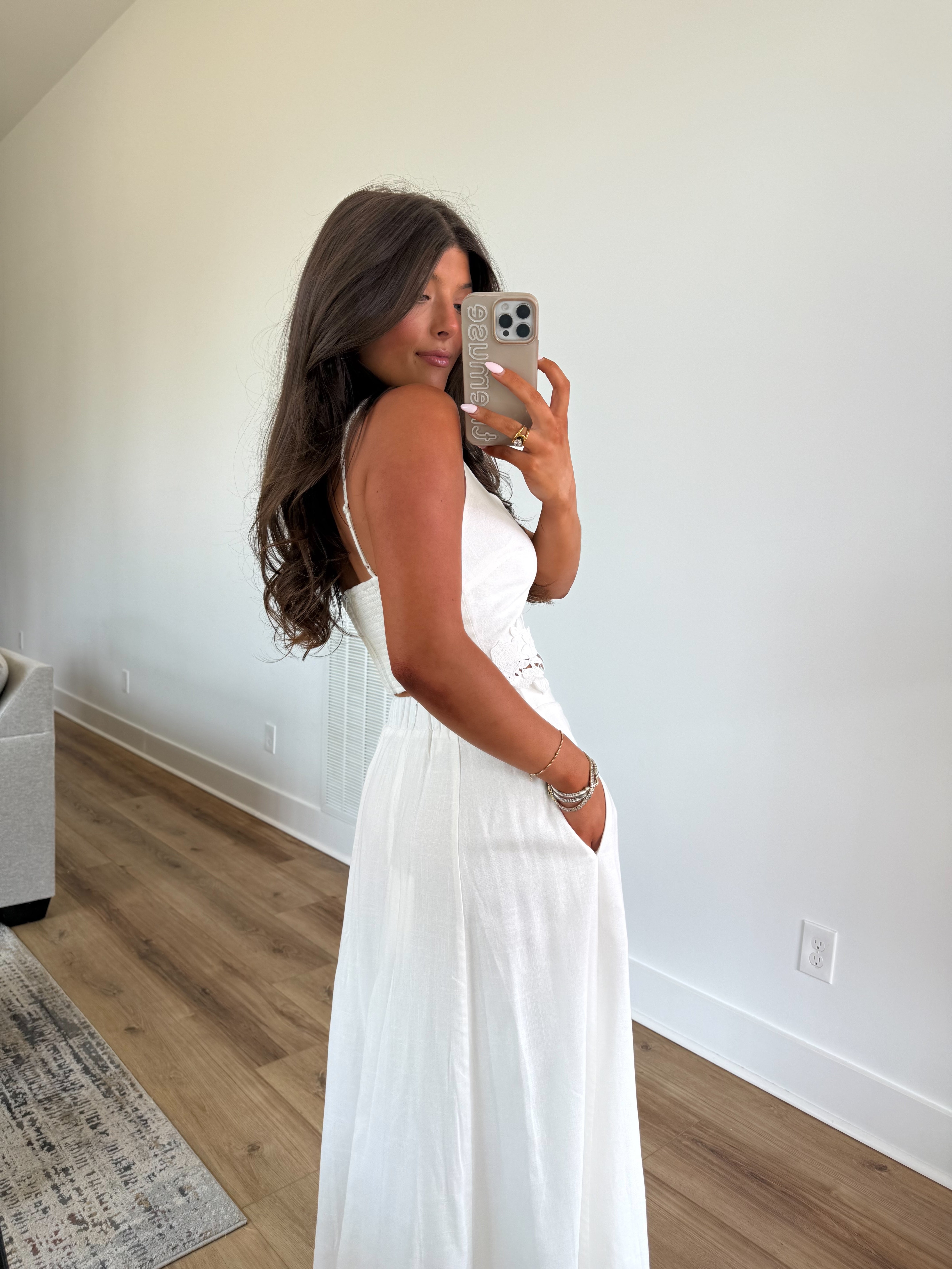 Floral Trim Linen Set