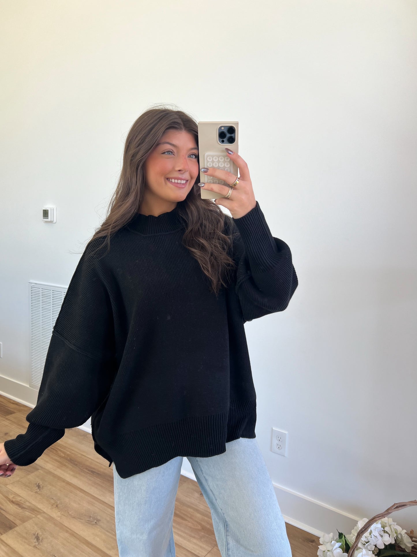 Black Essential Oversized Cozy Knit Sweater