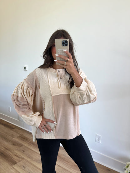 Balloon Sleeve Contrast Top