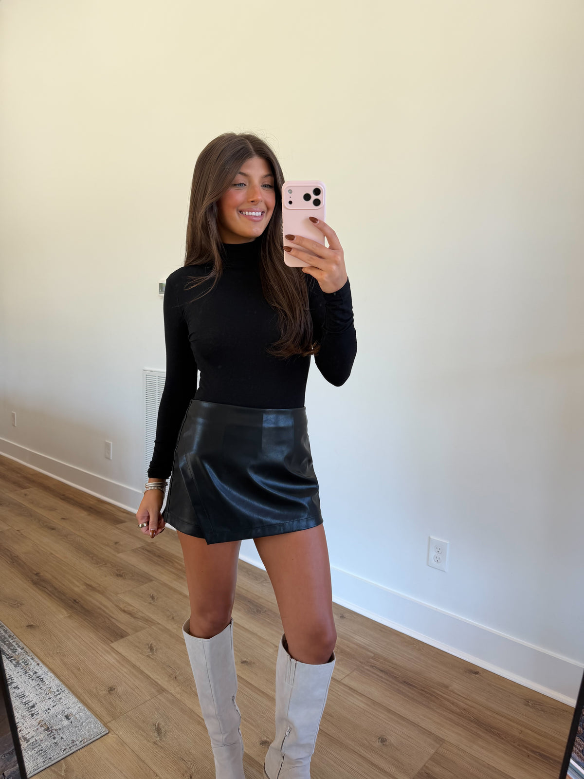 Second Skin Mock Neck Top (Black)
