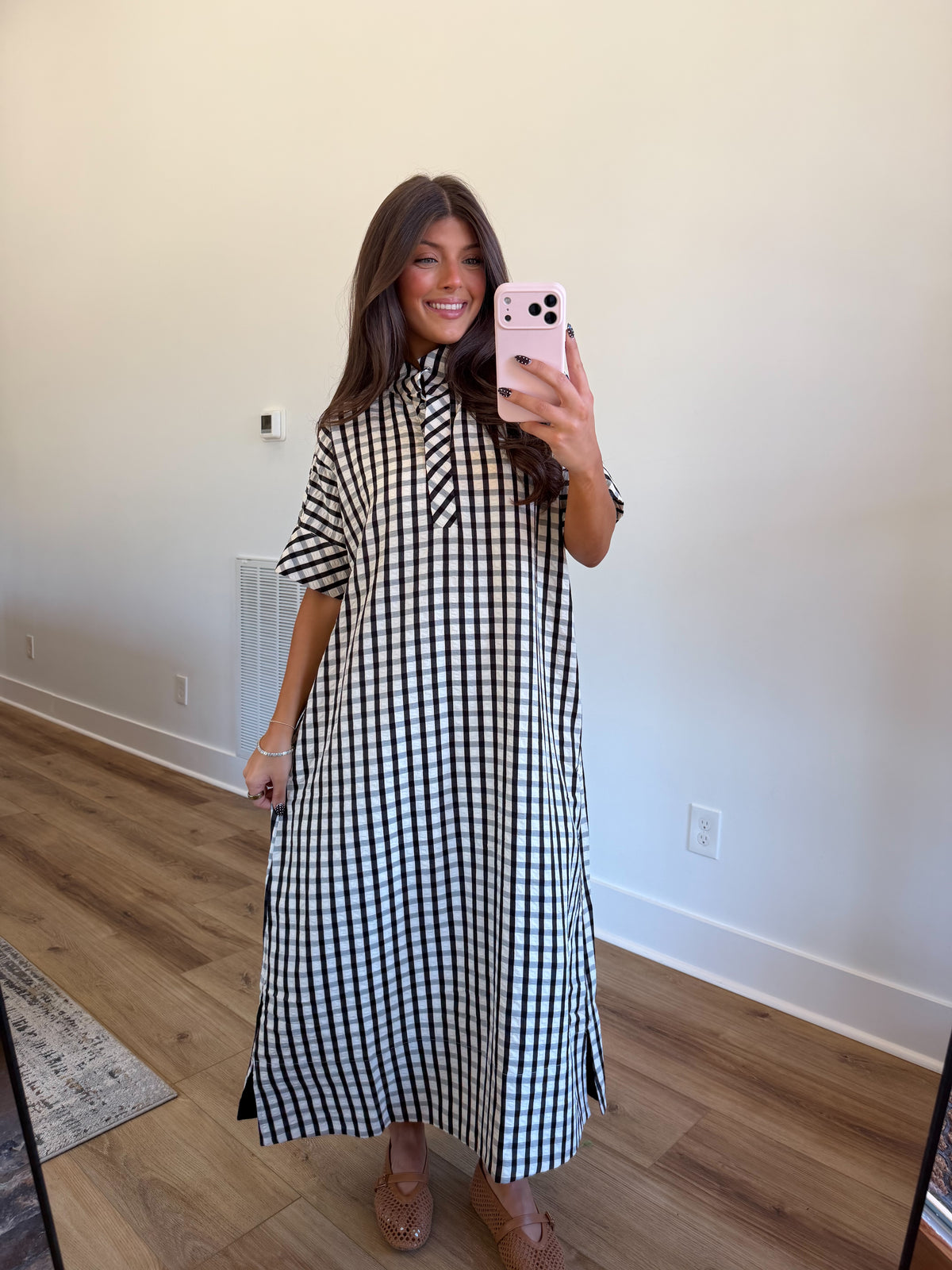 Southern Charm Gingham Midi Dress (Black)