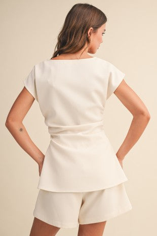 Cream Cove Set
