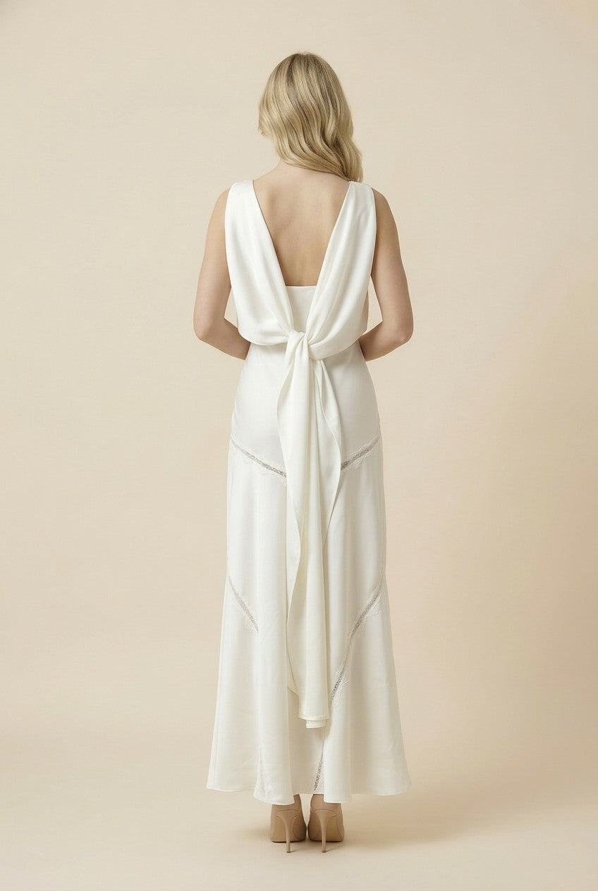 Love Story Gown (PRE-ORDER (1-2 WEEKS)/ RESTOCK)